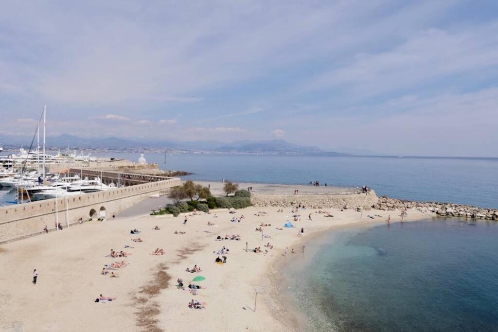 Bord De Mer - Ac, Wifi, Chic, Sea View, Beach 2 Minutes Walk Antibes Extérieur photo